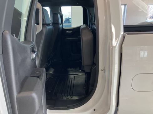 Used 2021 Chevrolet Silverado 1500 W/T image 24