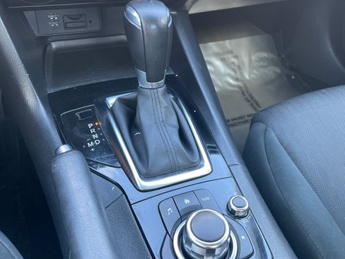 Used 2015 MAZDA MAZDA3 i Sport FWD image 14