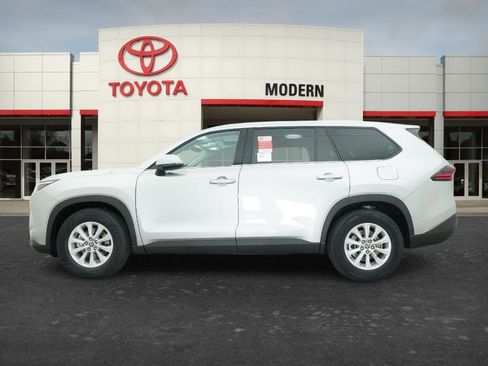 New 2026 Toyota Grand Highlander AWD Hybrid image 11