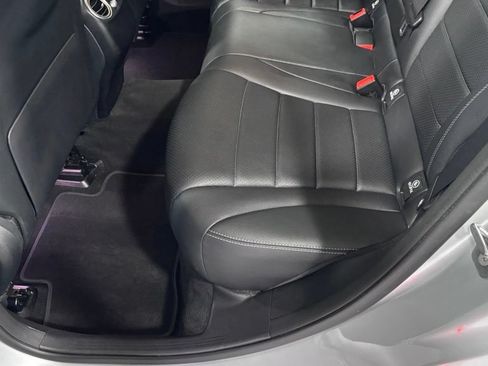 Used 2020 Mercedes-Benz GLC 300 4MATIC image 21