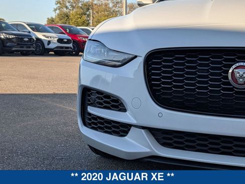 Used 2020 Jaguar XE S image 9