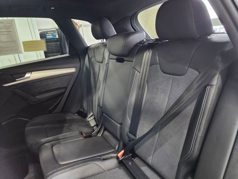Certified 2024 Audi Q5 e Premium Plus image 14