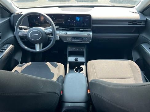Certified 2024 Hyundai Kona SEL FWD image 10