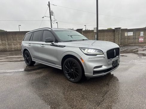Used 2023 Lincoln Aviator Reserve w/ Equipment Group 201A AWD/4WD image 1
