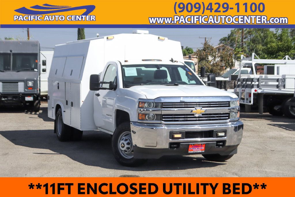 Used 2015 Chevrolet Silverado 3500 W/T RWD image 1