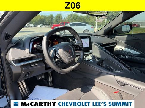 Used 2025 Chevrolet Corvette Z06 RWD image 40