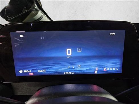 Used 2024 Chevrolet Traverse Z71 AWD/4WD image 11