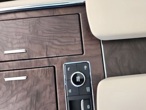 Used 2020 Lincoln Navigator Reserve w/ Luxury Package AWD/4WD image 42