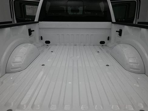 Certified 2022 Ford F250 Lariat w/ Lariat Ultimate Package AWD/4WD image 15