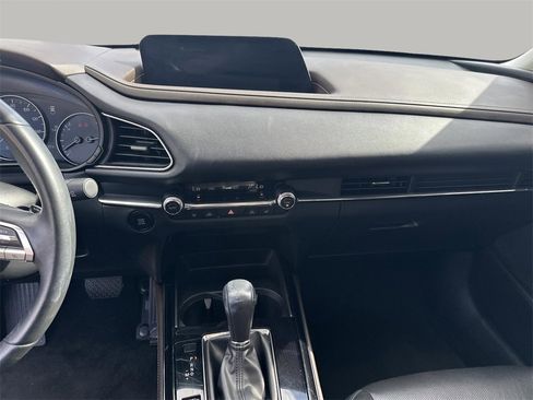 Used 2023 MAZDA CX-30 AWD 2.5 S w/ Premium Package image 16