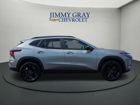 New 2026 Chevrolet Trax ACTIV w/ Driver Confidence Package FWD image 6