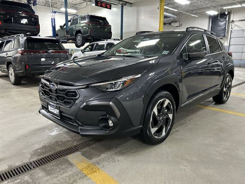 Certified 2025 Subaru Crosstrek 2.5i Limited AWD/4WD image 4