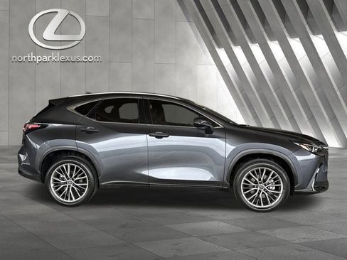 Certified 2022 Lexus NX 350 AWD w/ Premium Package image 4