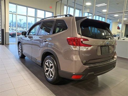 Certified 2024 Subaru Forester Premium image 4