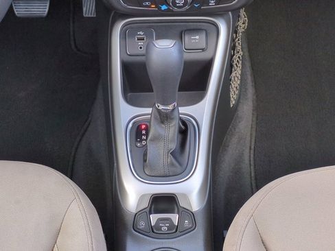 Used 2018 Jeep Compass Sport w/ Tech Group image 19