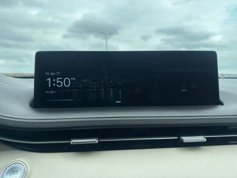 Used 2022 Genesis GV70 3.5T Sport w/ Sport Prestige Package image 40