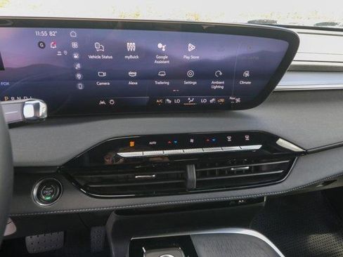 New 2025 Buick Enclave Sport Touring w/ Power Package image 19