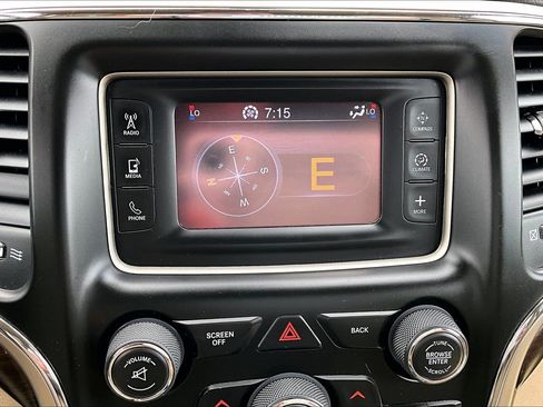 Used 2014 Jeep Grand Cherokee Laredo AWD/4WD image 22