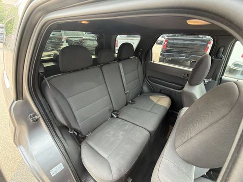 Used 2012 Ford Escape XLT AWD/4WD image 22