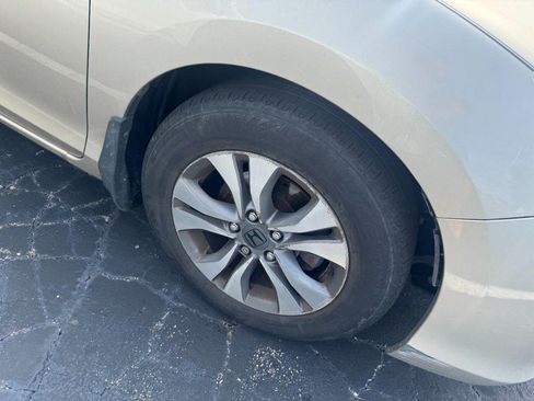 Used 2013 Honda Accord LX image 5