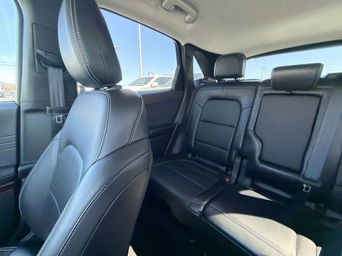 Used 2025 Ford Escape Platinum image 12