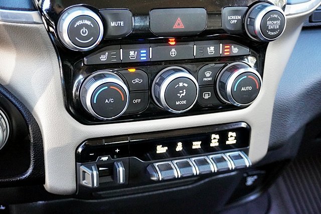 Used 2021 RAM 3500 Laramie AWD/4WD image 42