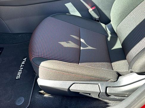 New 2026 Nissan Sentra SR w/ Floor Mat Package image 12