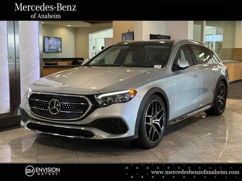 Used 2025 Mercedes-Benz E 450 4MATIC All-Terrain Wagon image 1