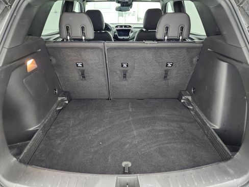 Used 2022 Chevrolet TrailBlazer RS w/ Convenience Package image 26