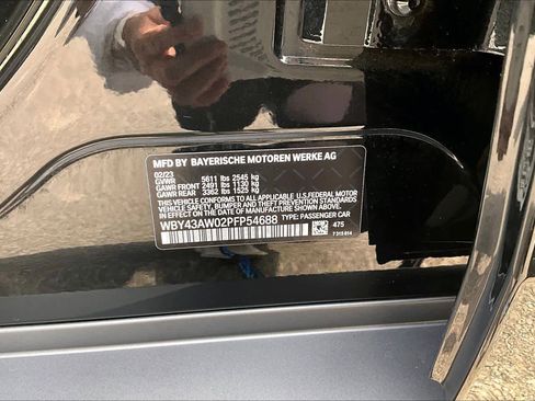 Certified 2023 BMW i4 eDrive35 w/ Premium Package RWD image 38