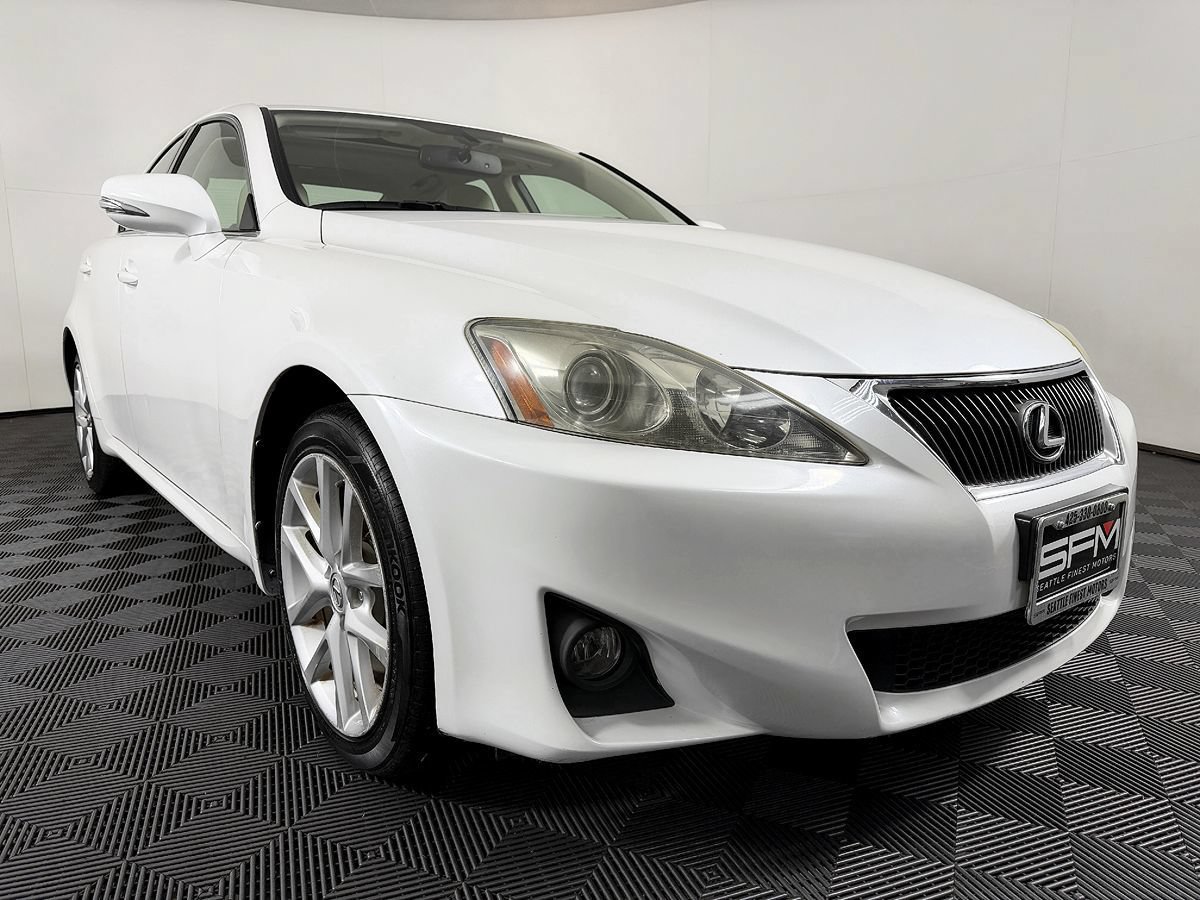 Used 2011 Lexus IS 250 AWD w/ Preferred Accessory Package image 5