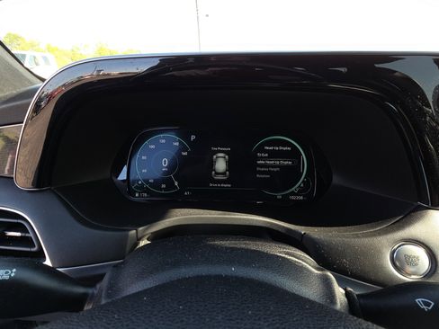 Used 2020 Hyundai Palisade Limited image 9