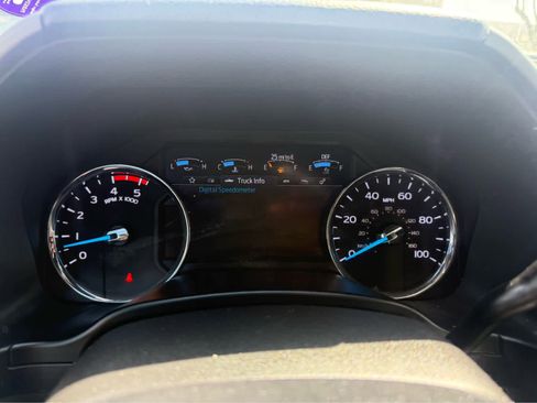 Used 2020 Ford F250 Platinum w/ FX4 Off-Road Package image 9