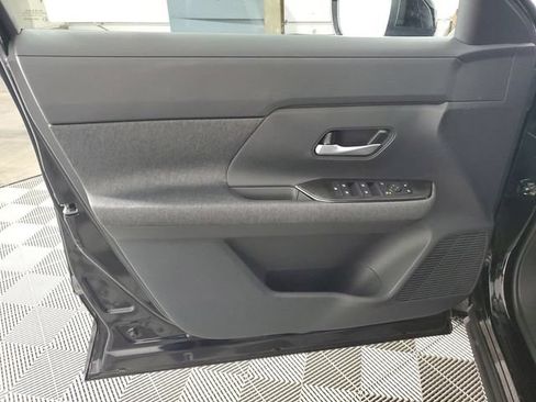 New 2026 Nissan Kicks SV w/ Cold Weather Package FWD image 28