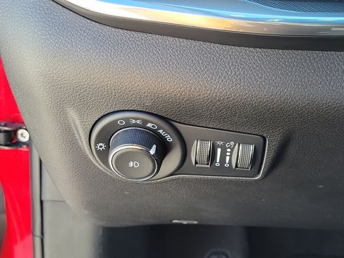 Used 2023 Jeep Compass High Altitude AWD/4WD image 27