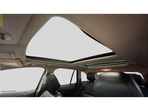 Used 2013 Ford Edge Limited FWD image 15