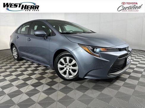 Certified 2023 Toyota Corolla LE FWD image 1