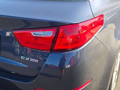 Used 2015 Kia Optima EX w/ EX Premium Package FWD image 14