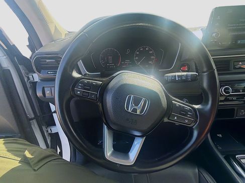 Used 2023 Honda Pilot EX-L image 10