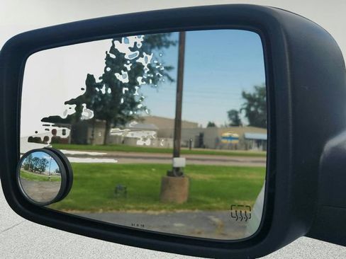 Used 2019 RAM 1500 Classic SLT AWD/4WD image 9