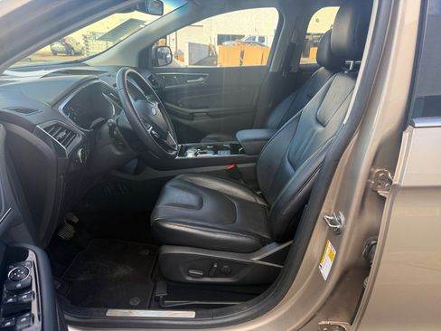 Certified 2020 Ford Edge Titanium image 12