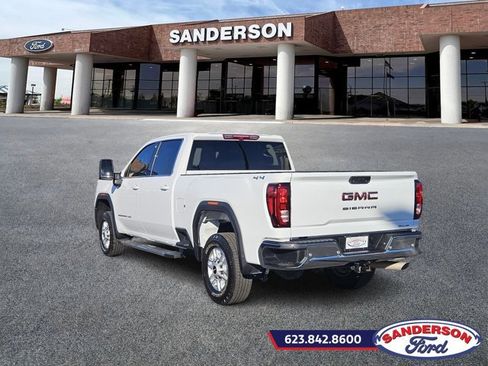 Used 2024 GMC Sierra 2500 SLE w/ SLE Value Package; image 5
