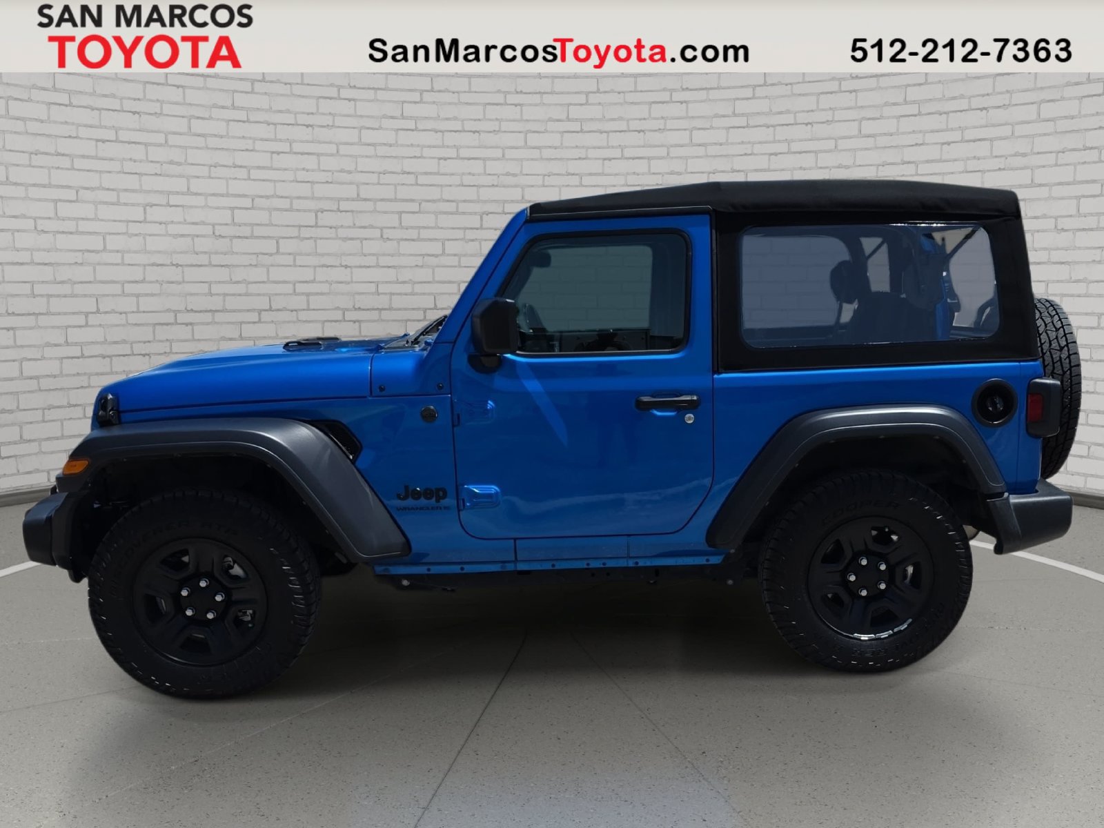 Used 2024 Jeep Wrangler Sport AWD/4WD image 9