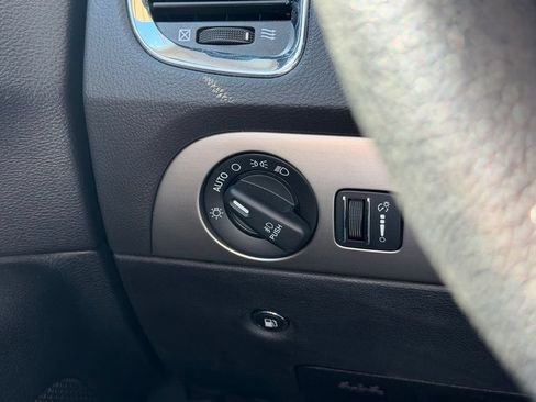 Used 2016 Dodge Durango SXT AWD/4WD image 18