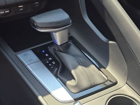 New 2026 Hyundai Elantra SE FWD image 33