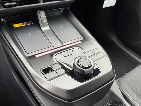 New 2026 Toyota C-HR AWD/4WD image 19