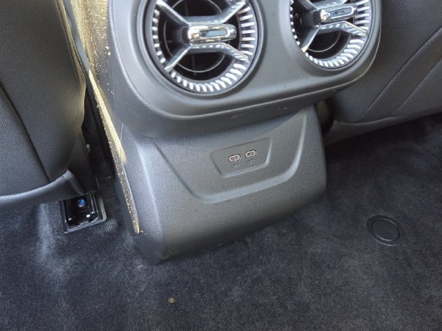 Used 2024 Chevrolet Blazer EV LT AWD/4WD image 16