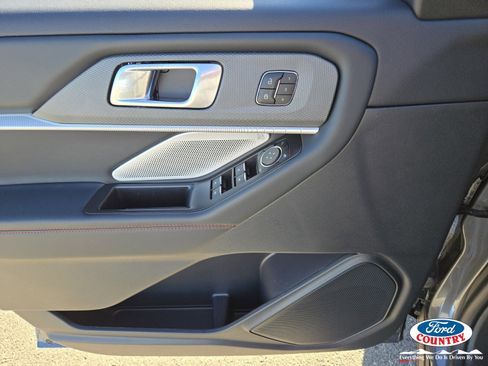 New 2026 Ford Explorer ST w/ Sun And Sound Package image 10