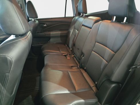 Used 2022 Honda Pilot Special Edition image 11