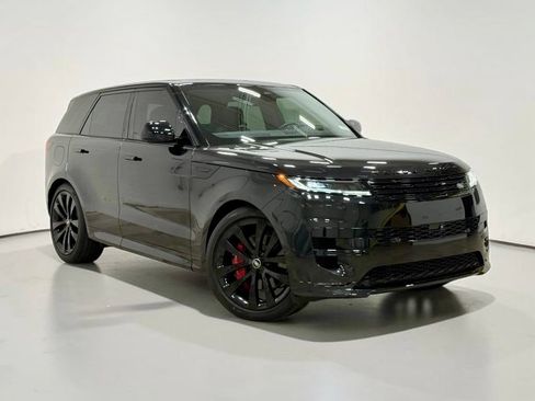 Used 2025 Land Rover Range Rover Sport Dynamic SE AWD/4WD image 4